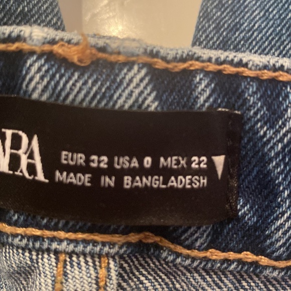 Zara high waisted jeans :) excellent condition - Picture 3 of 4